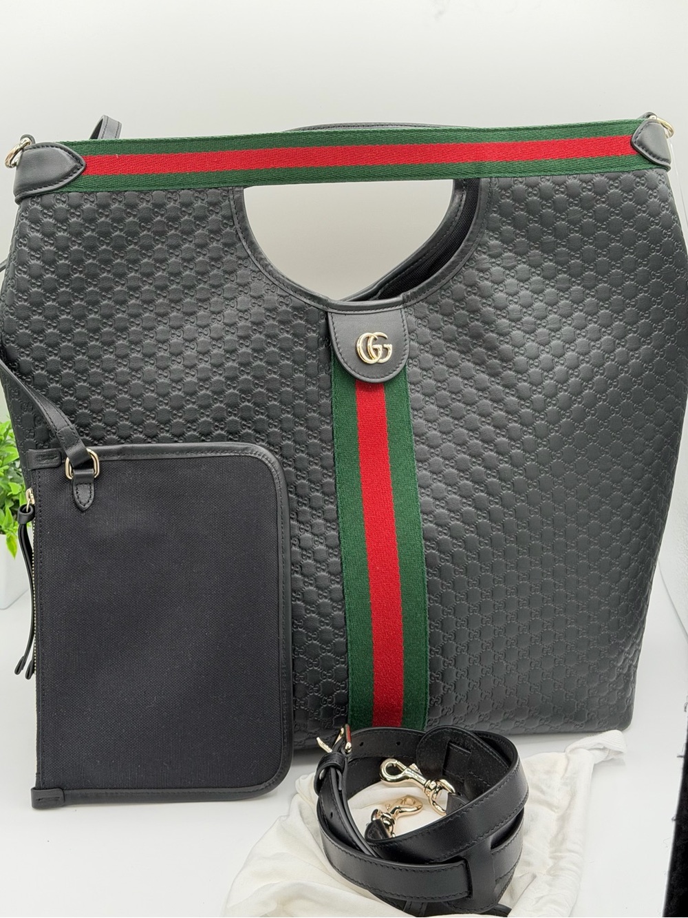 Gucci Giglio large tote bag with pouch Like new 🔥